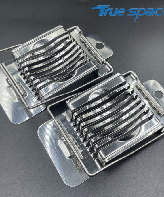 Wholesale stainless steel egg slicers for kitchen accessories, metal egg boiling and cutting machines, kitchenware