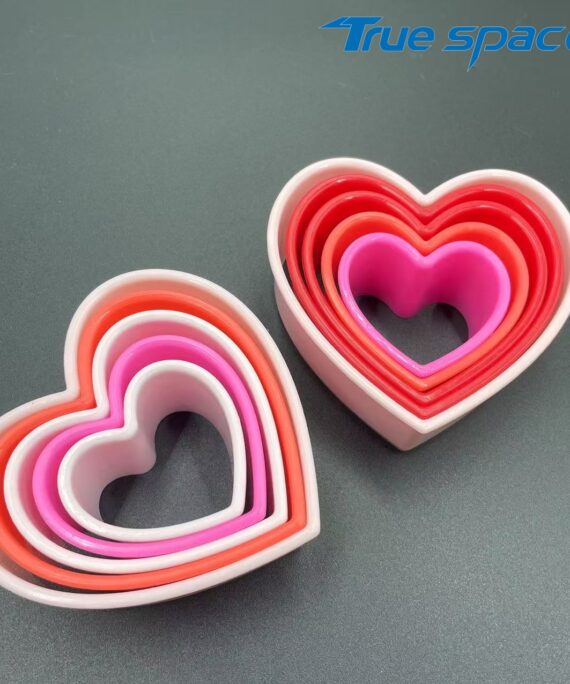 Colored Heart-shaped Plastic Cookie Cutting Machine Cookie Mold
