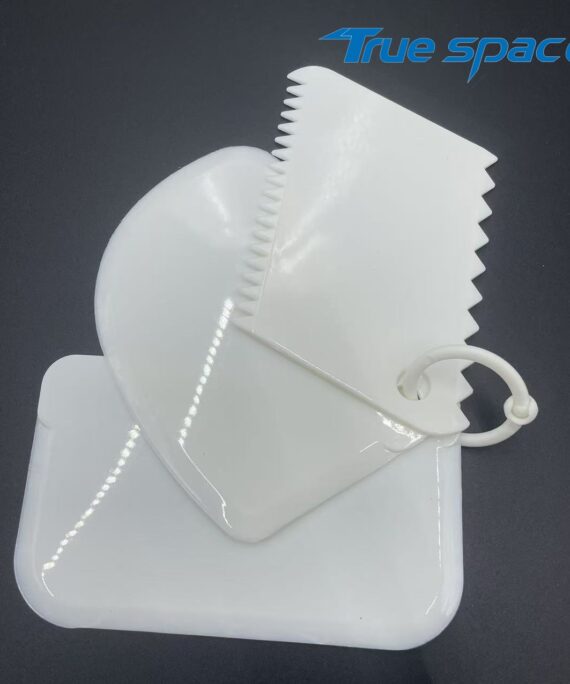 Hot-selling 3 Pieces/sets of Cake and Pastry Tools, Dough Cutting Scraper, Colored Cake Decoration Edge Baking Cutter