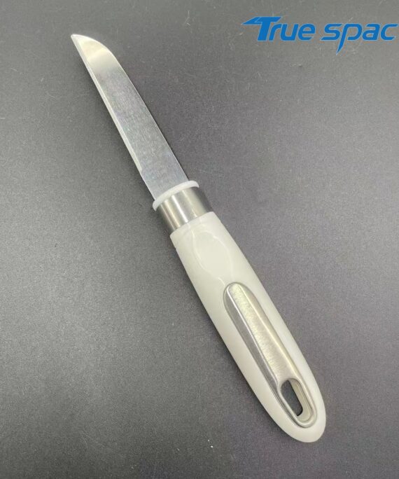 High-quality stainless steel fruit and vegetable peelers with plastic handles for household use