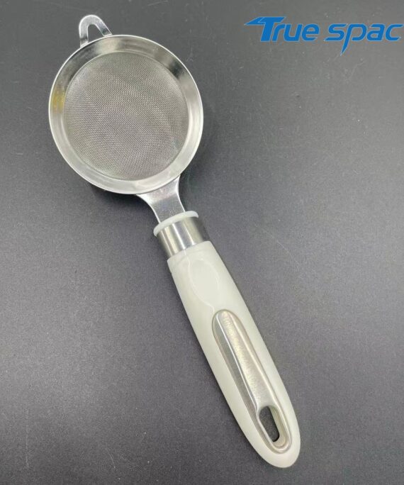 High-quality stainless steel fine mesh filter spoons are suitable for sifting flour in baking