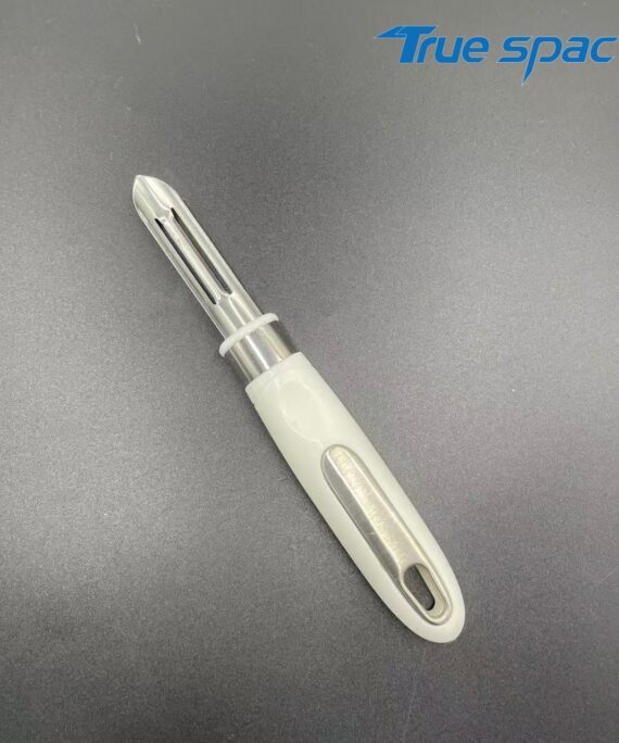 Multi-functional stainless steel fruit peeler and durable kitchen peeler