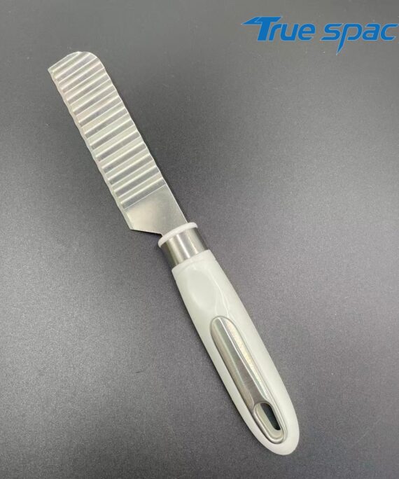 Kitchen tools: stainless steel potato slicer, dough, vegetable and fruit corrugated slicer, potato chip slicer