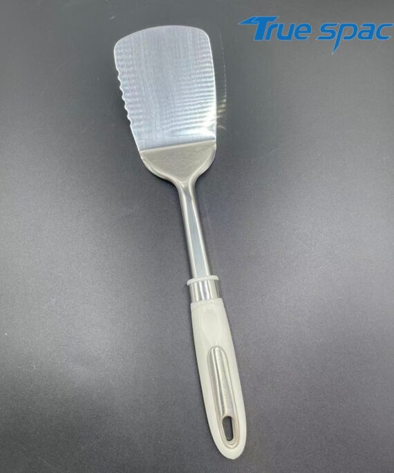 A multi-functional, lightweight and high-quality stainless steel spatula, suitable for cooking in home kitchens