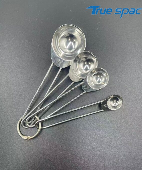 4-in-1 measuring spoon set, stainless steel with scale, used as a measuring tool for flour, condiment and powder