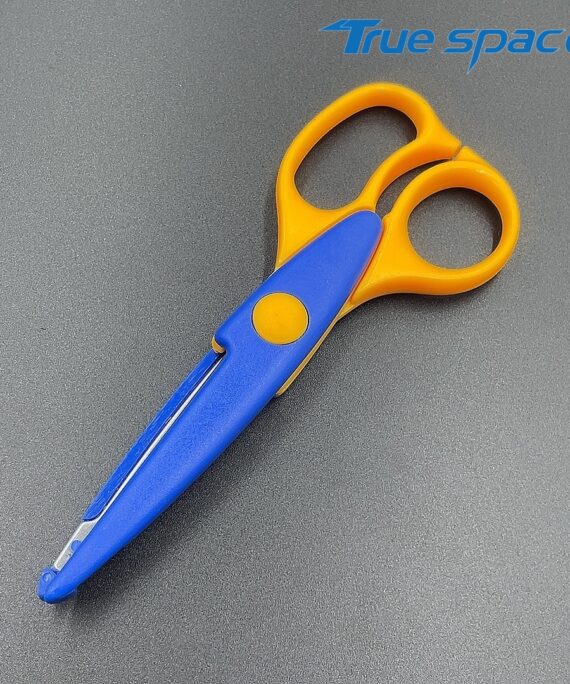 Newly Designed Creative Stainless Steel Wavy Sawtooth Scissors Small Wavy Edge Manual Children's Safety Craft Tools for Paper