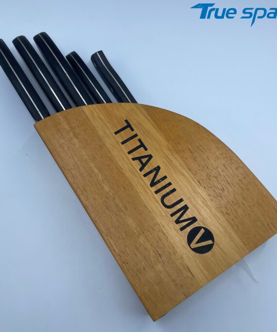 A Set of 6 High-quality Stainless Steel Tableware and Kitchen Knives, with Customizable Knife Racks