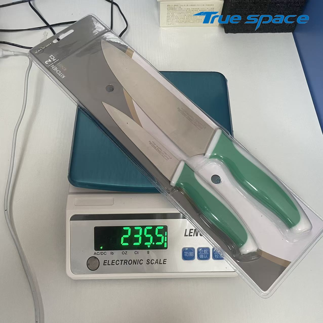 A set of two sharp stainless steel 3Cr14 chef knives - Image 10