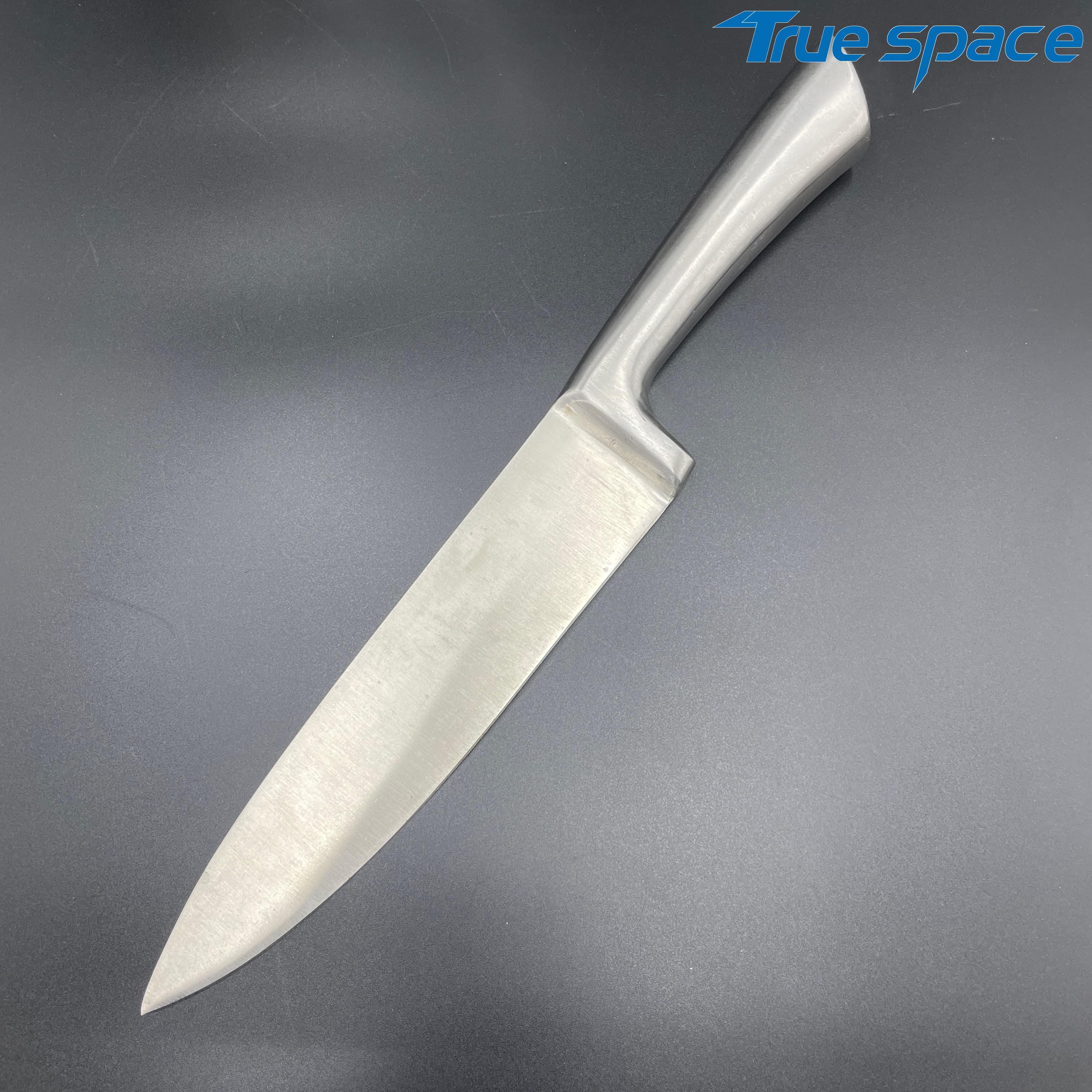 The Chef Uses a 8-piece Professional Kitchen Knife Set, Which Comes with an Acrylic Base and a Knife Sharpener - Image 14