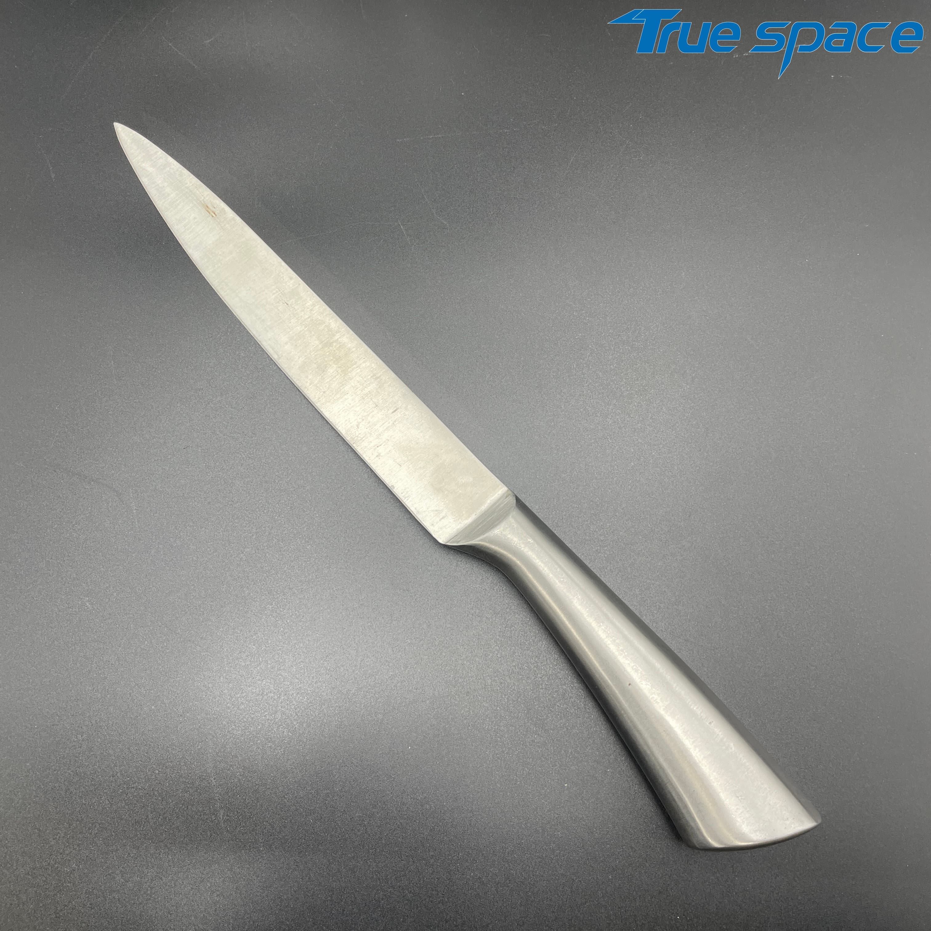The Chef Uses a 8-piece Professional Kitchen Knife Set, Which Comes with an Acrylic Base and a Knife Sharpener - Image 15