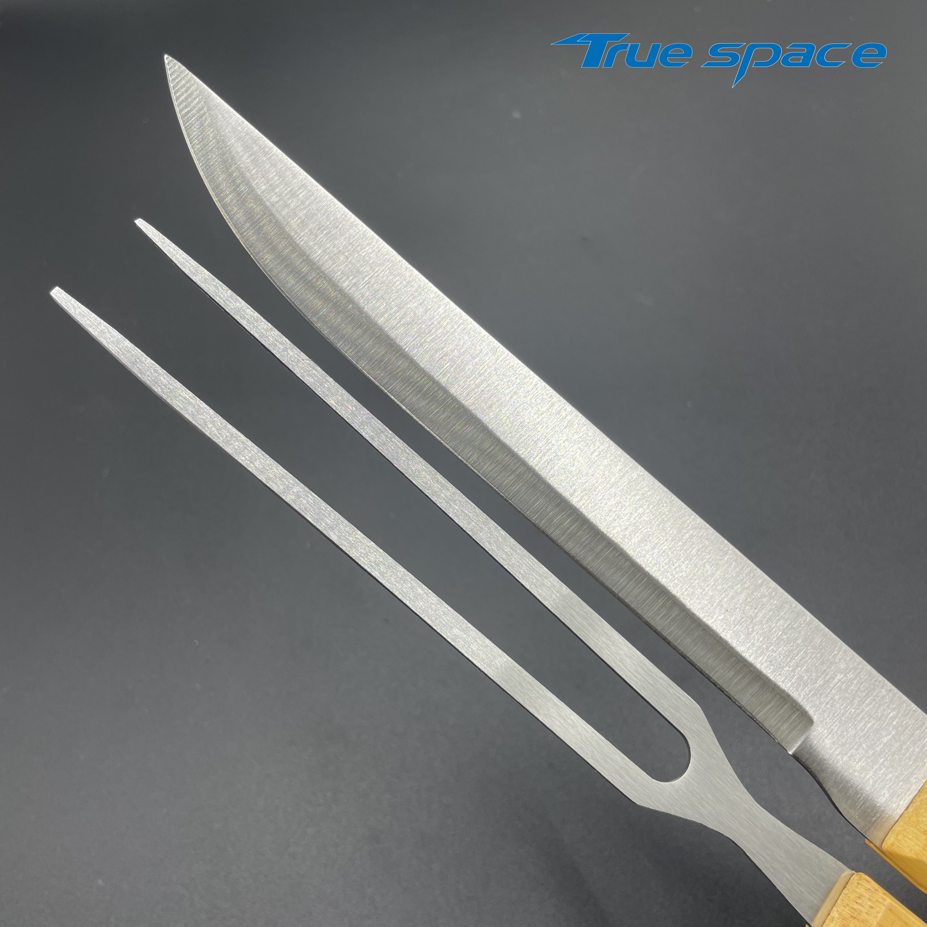 A Set of Stainless Steel Barbecue Knives and Forks with Wooden Handles for Outdoor Cooking Tools - Image 7